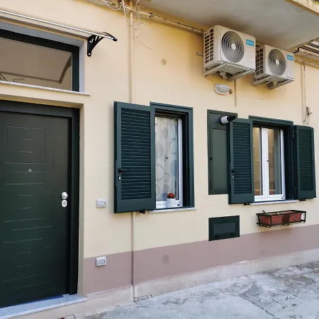 Holiday home Octopus House Vietri sul Mare